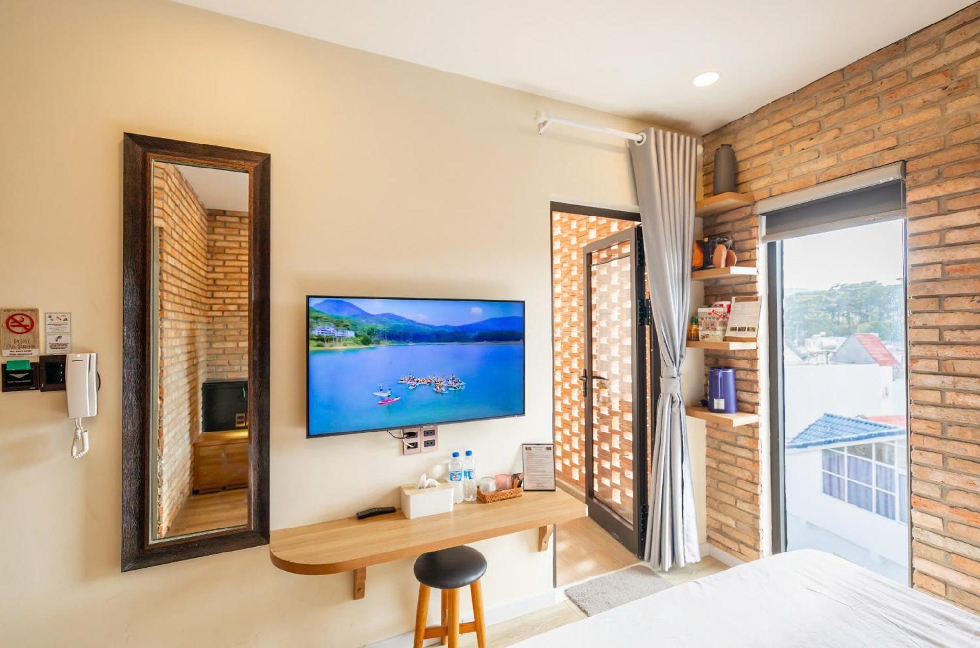 The Brick Home Dalat Exterior photo